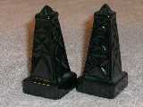 Oil Derrick shakers glazed onyx black